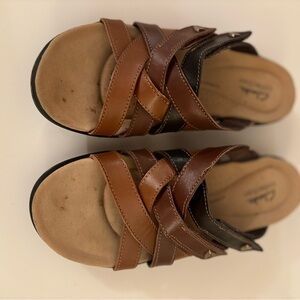Clarks Women's Multi-Tone Leather Sandals